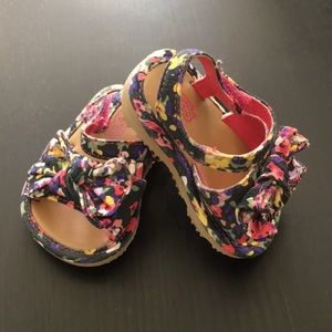 Teeny toes sandals size 1w